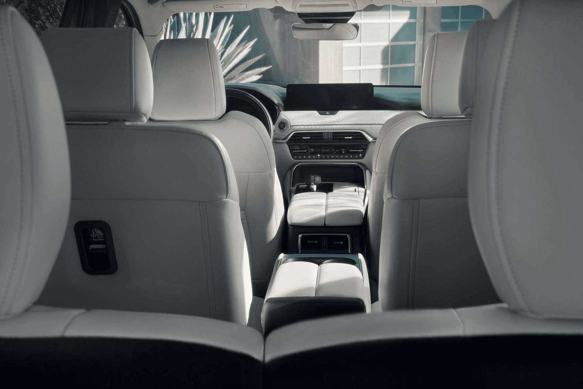 LANCEMENT CX-90 interieur